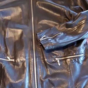 Leather zipperd jacket (Elisabeth by Liz Claiborne